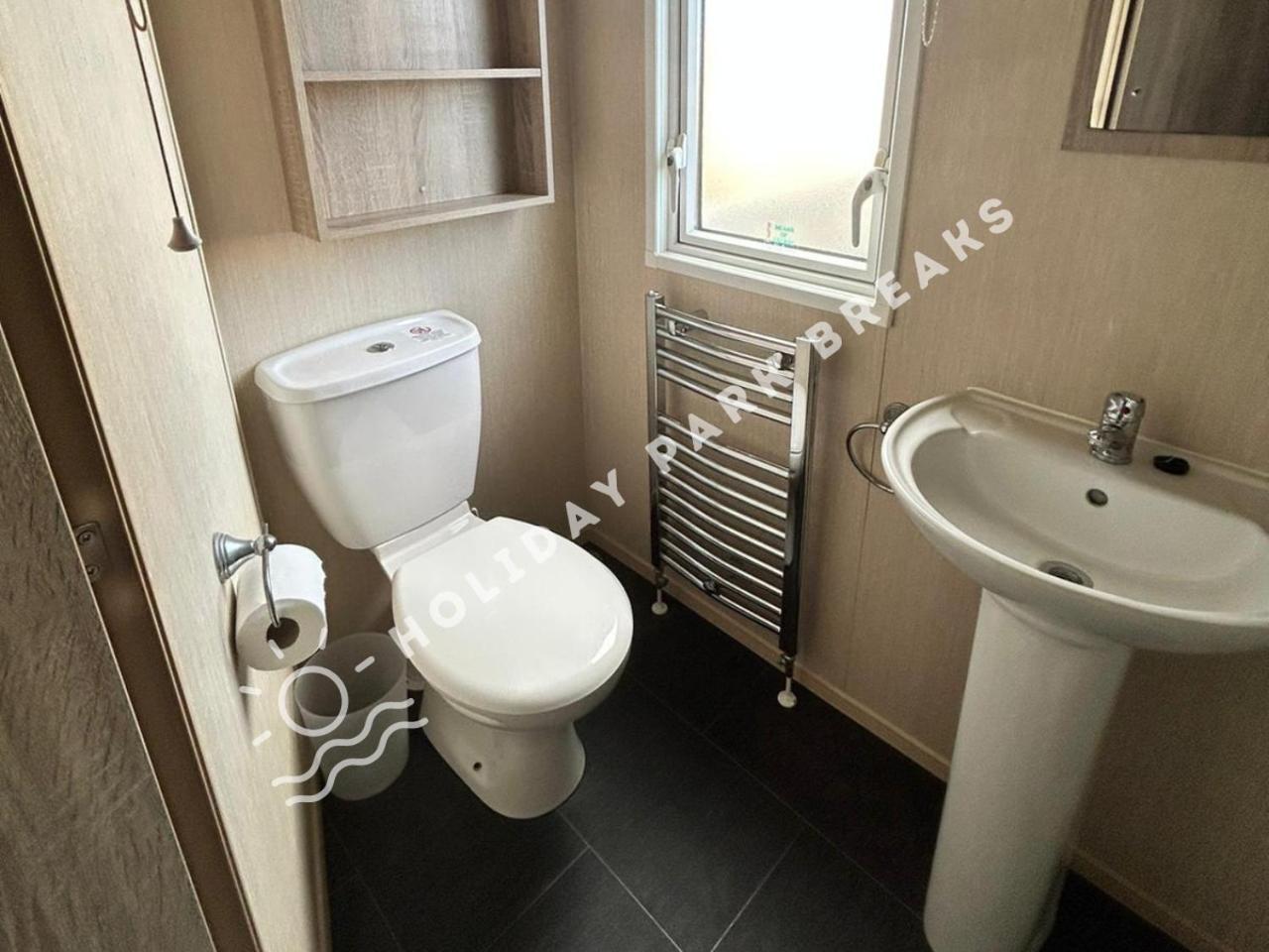 Haywood - 3 Bed Pet Friendly Holiday Home At Seal Bay Selsey Esterno foto